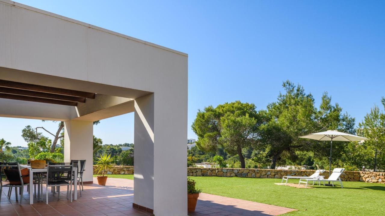 Villa Colinas Golf & Country Club Residences *