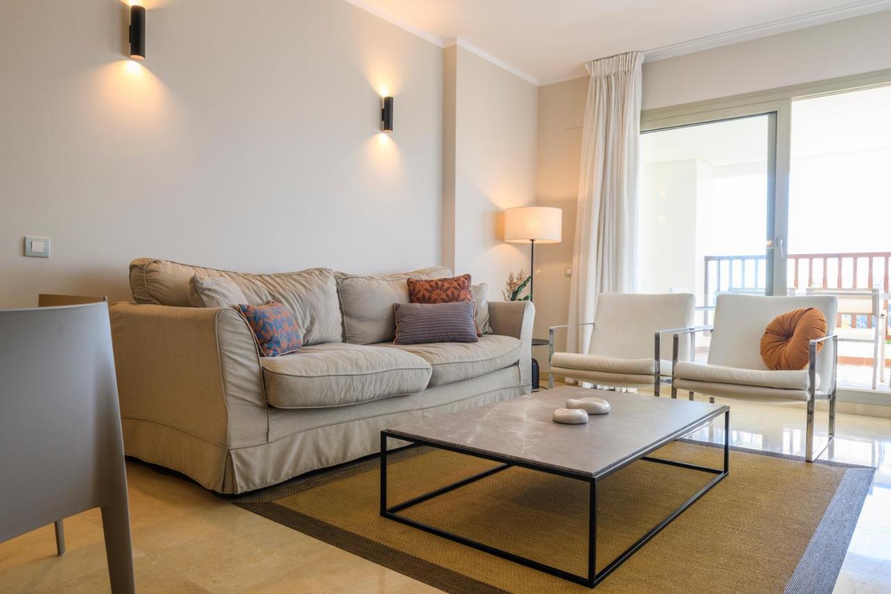 Colinas Golf & Country Club Residences
